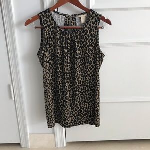 Women’s Banana Republic animal print top.